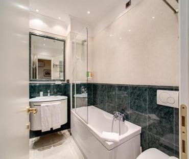 Navona Garden Suites โรม ภายนอก รูปภาพ